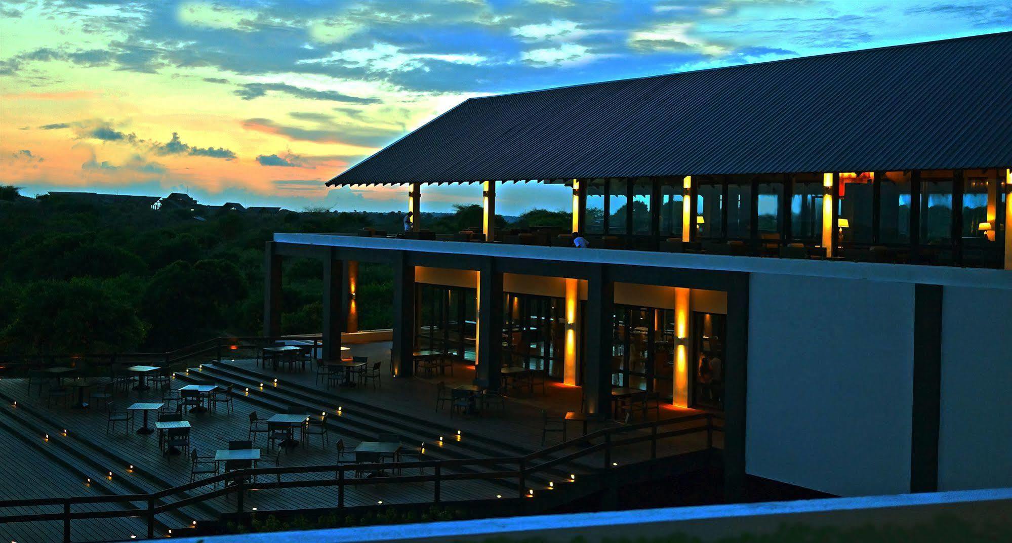 Jetwing Yala Hotel Exterior photo